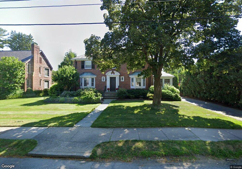 11 Ferncroft Rd, Waban, MA 02468 - photo 1