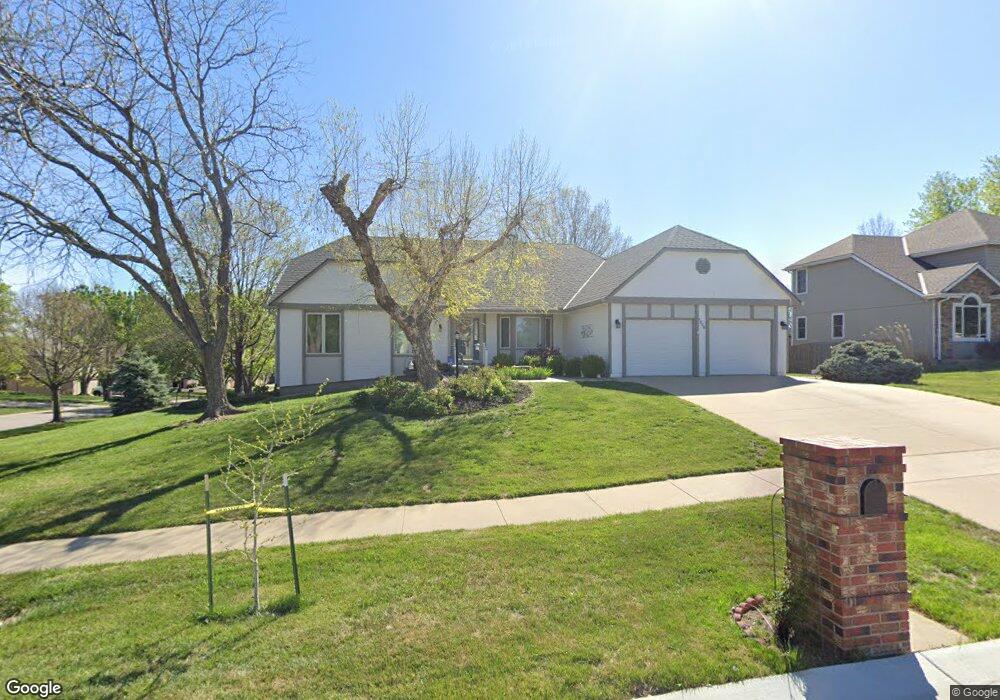 3500 SW Westport Ct, Topeka, KS 66614 - photo 1