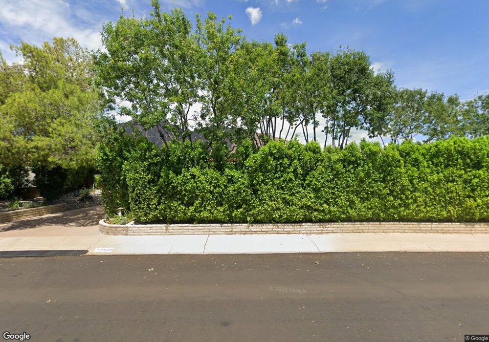 5828 E Calle Del Norte, Phoenix, AZ 85018 - photo 1