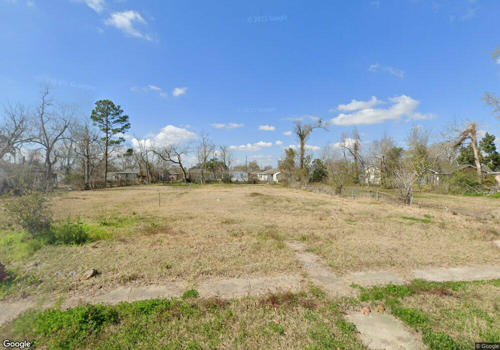 515 N Prater St, Lake Charles, LA 70601 - photo 1