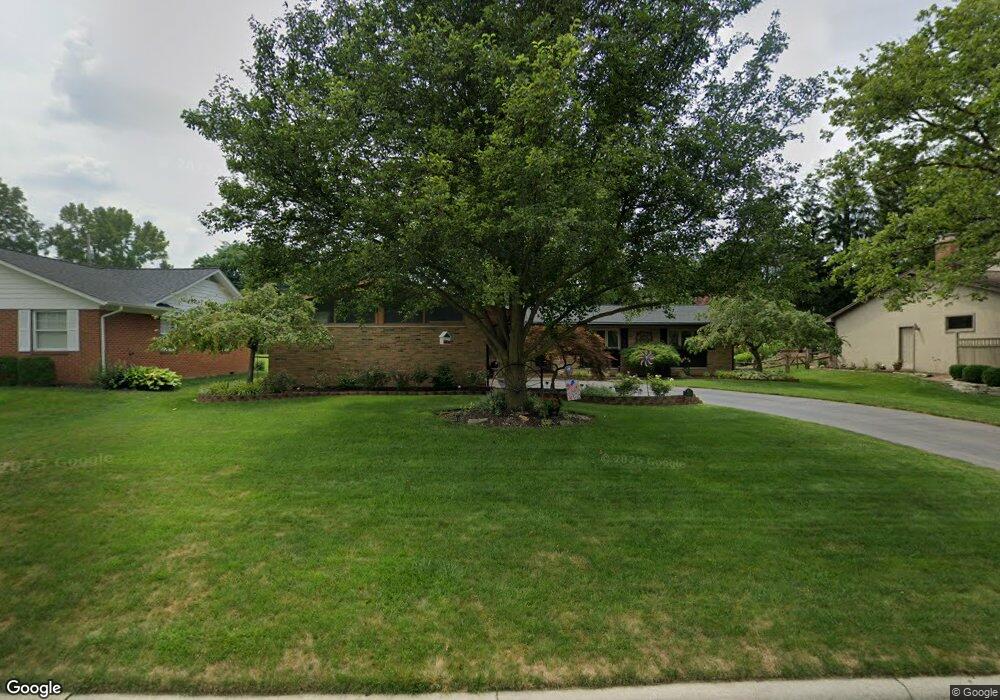 6001 Tulip Hill Rd, Columbus, OH 43235 - photo 1