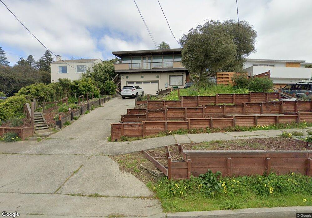 687 Grizzly Peak Blvd, Berkeley, CA 94708 - photo 1