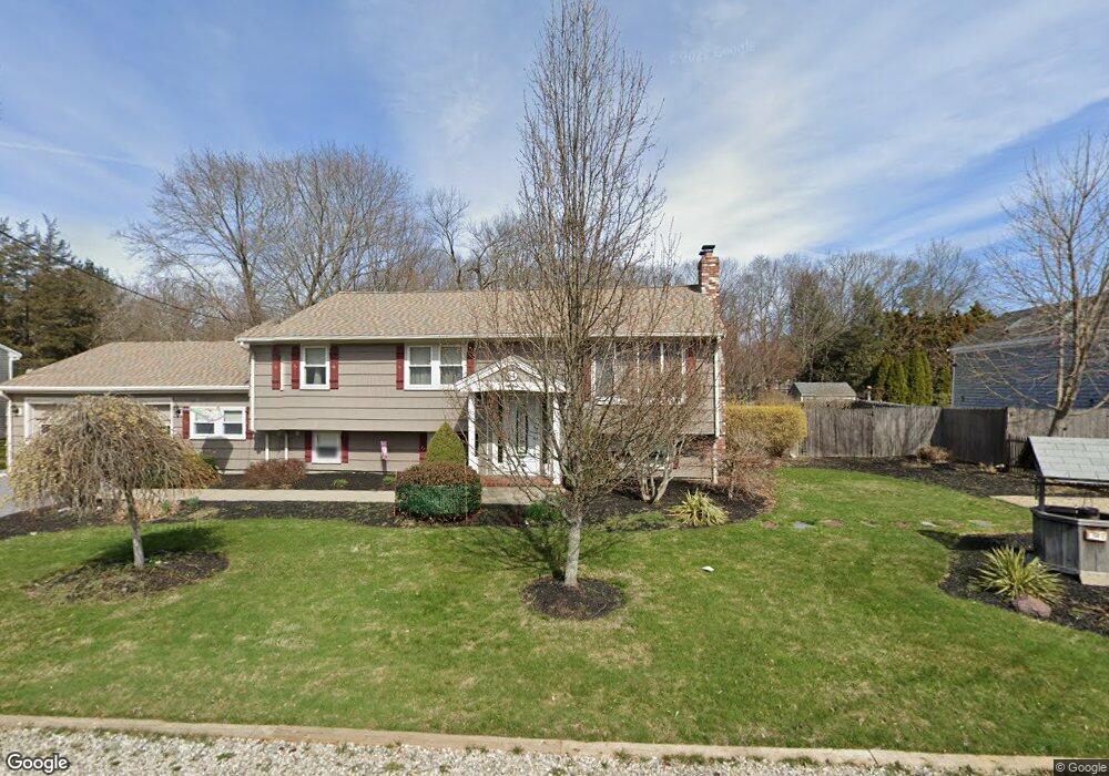 54 Summer St, Rockland, MA 02370 - photo 1