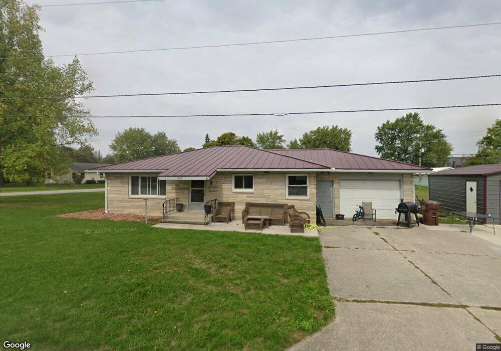 205 Pyle St, Geneva, IN 46740 - photo 1