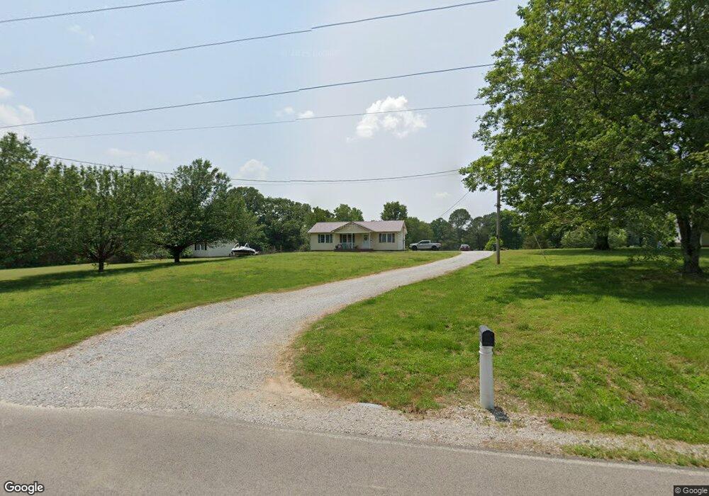 676 Salem Rd, Minor Hill, TN 38473 - photo 1
