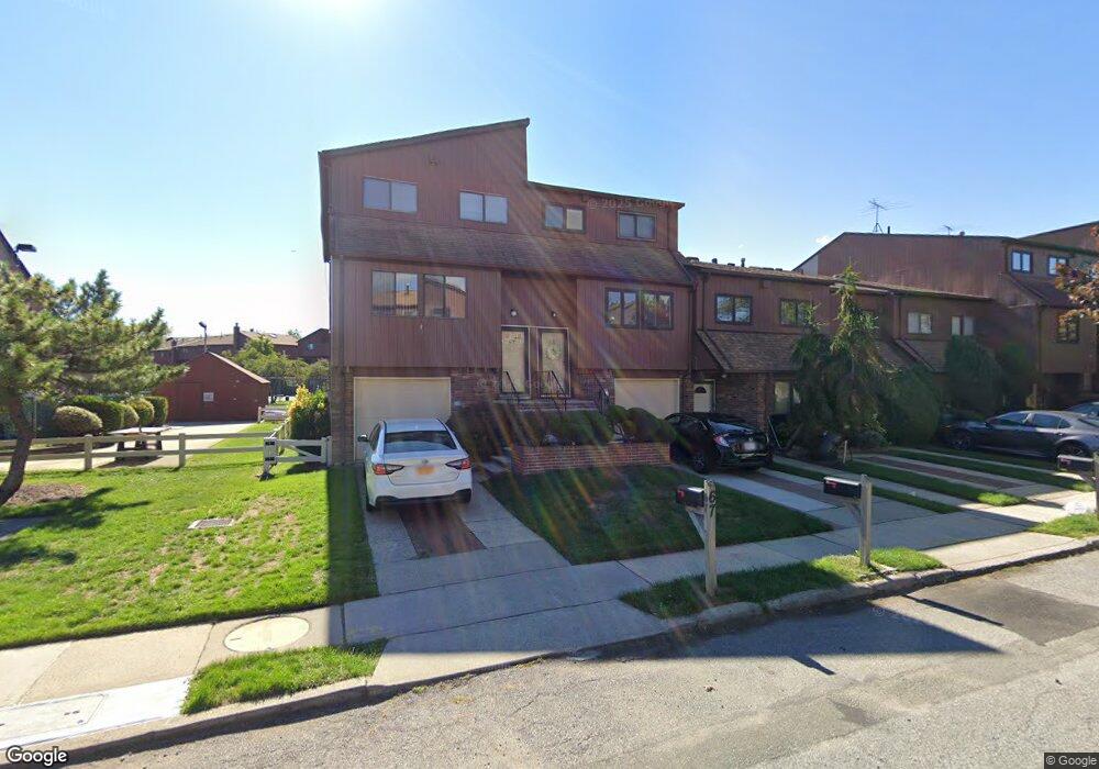 65 Gateway Dr unit 171, Staten Island, NY 10304 - photo 1