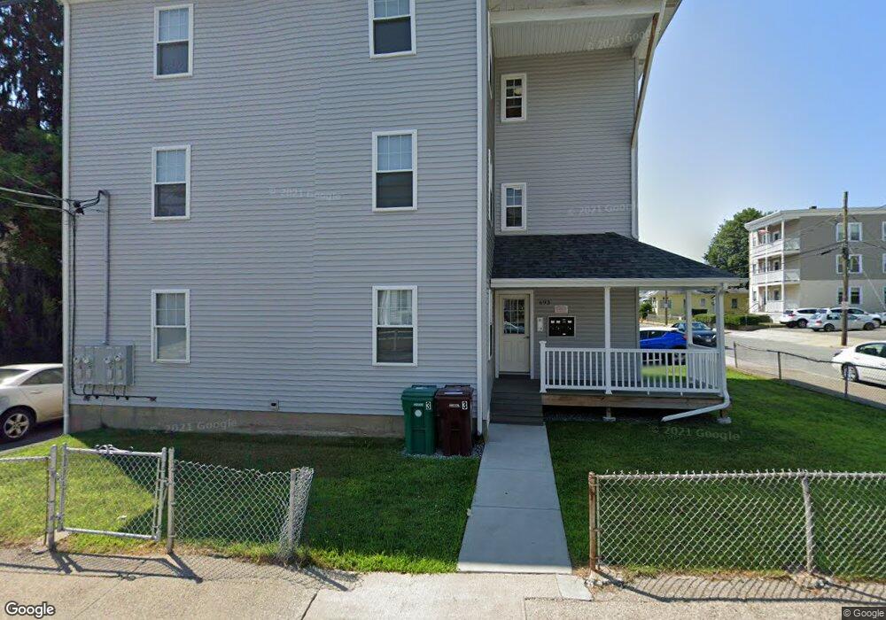 691 Elm St, Woonsocket, RI 02895 - photo 1