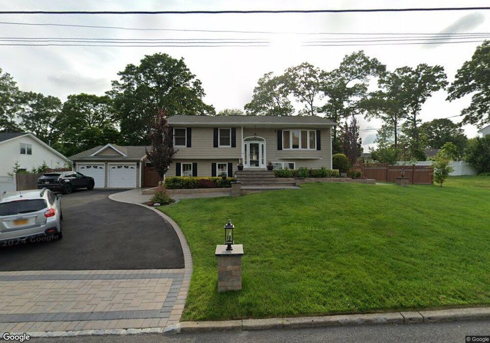 162 Woodbury Rd, Hauppauge, NY 11788 - photo 1
