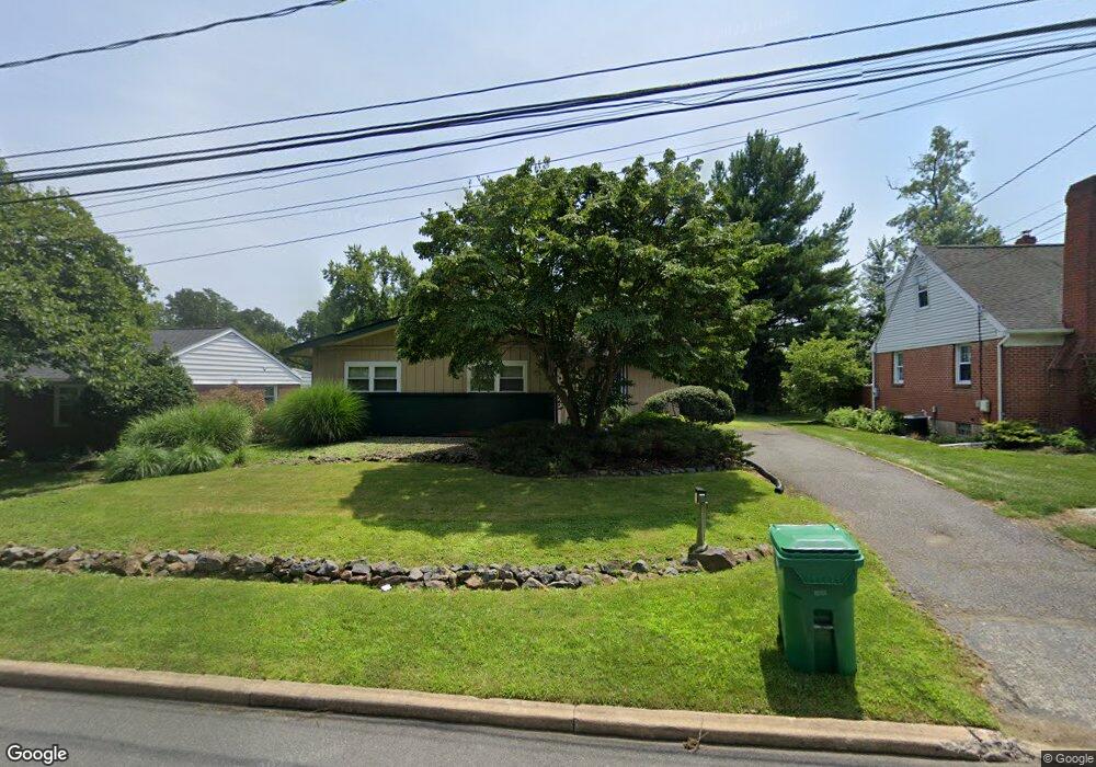 914 Wilson Rd, Wilmington, DE 19803 - photo 1