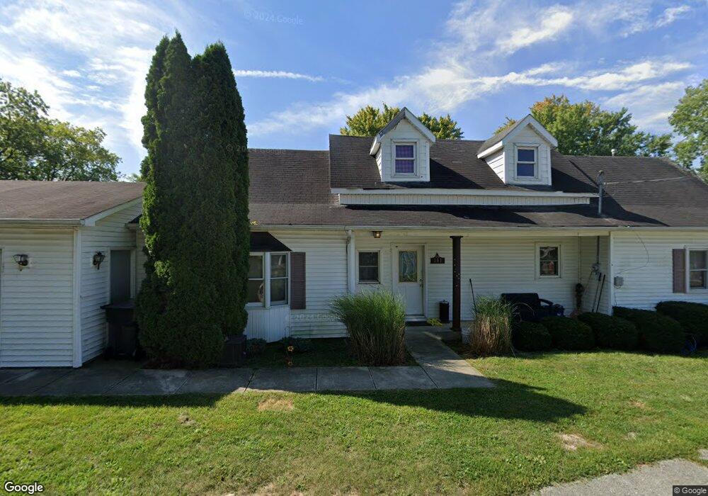 303 W 8th St, Lapel, IN 46051 - photo 1