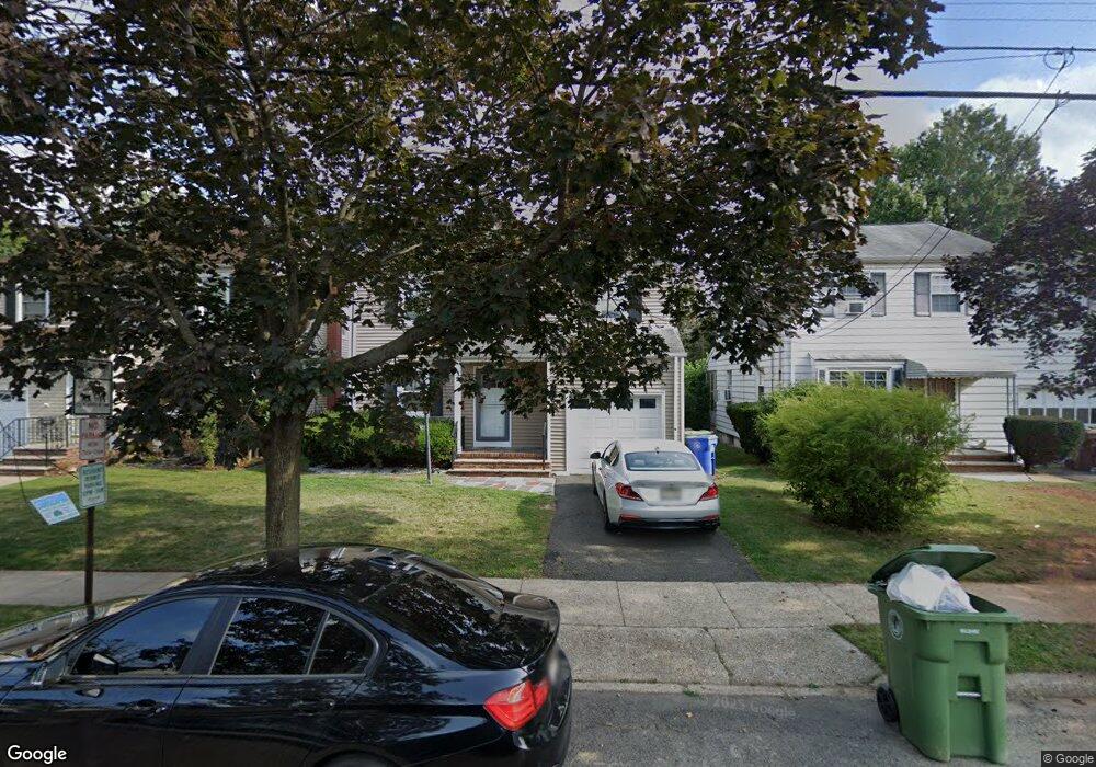 49 Palisade Rd, Linden, NJ 07036 - photo 1