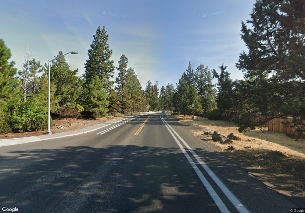 63119 Rock Bluff Ln, Bend, OR 97702 - photo 1