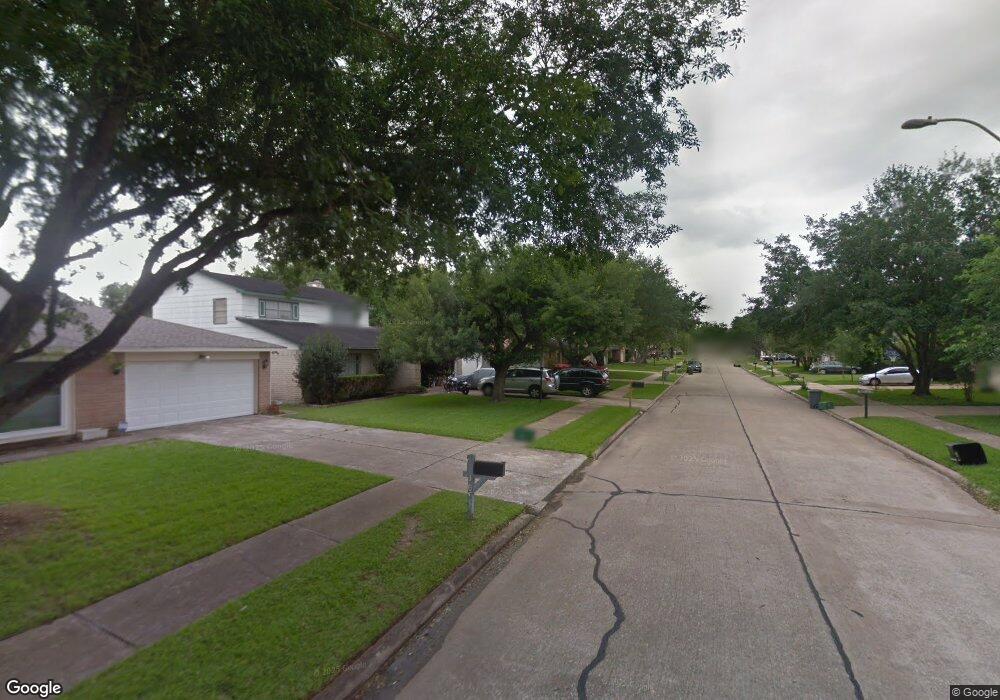 16502 Bougainvilla Ln, Friendswood, TX 77546 - photo 1