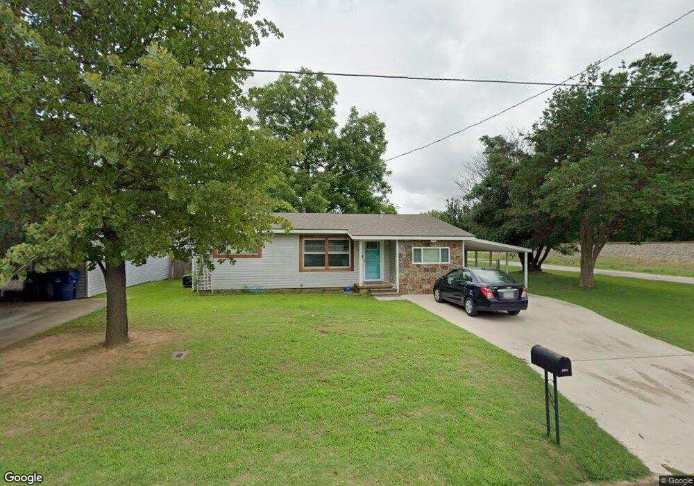 1052 W Florence St, Denison, TX 75020 - photo 1