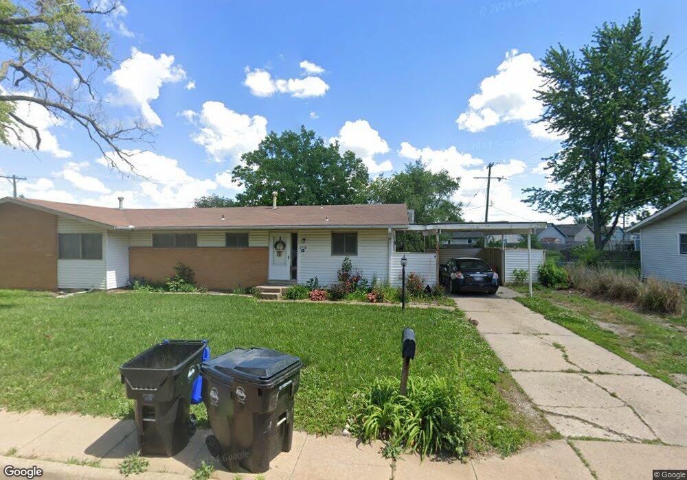 6930 SW Woodcroft Way, Topeka, KS 66619 - photo 1