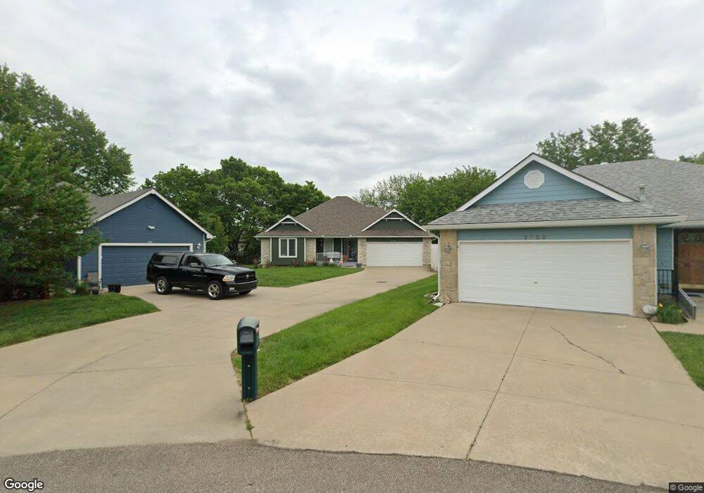 3718 SW Brooklawn Cir, Topeka, KS 66610 - photo 1
