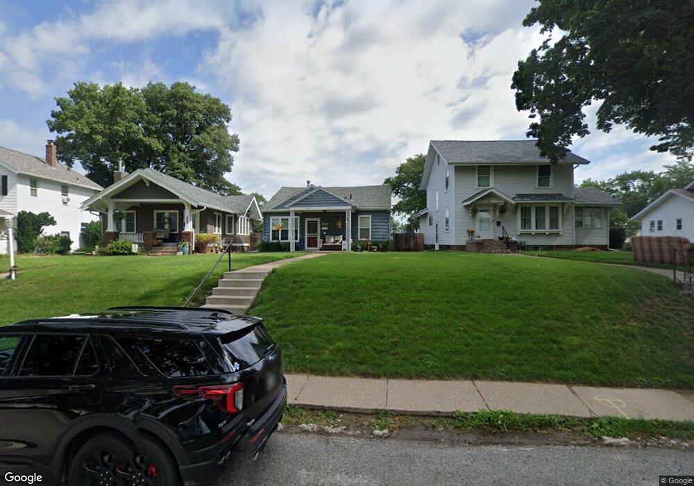 1602 E High St, Davenport, IA 52803 - photo 1