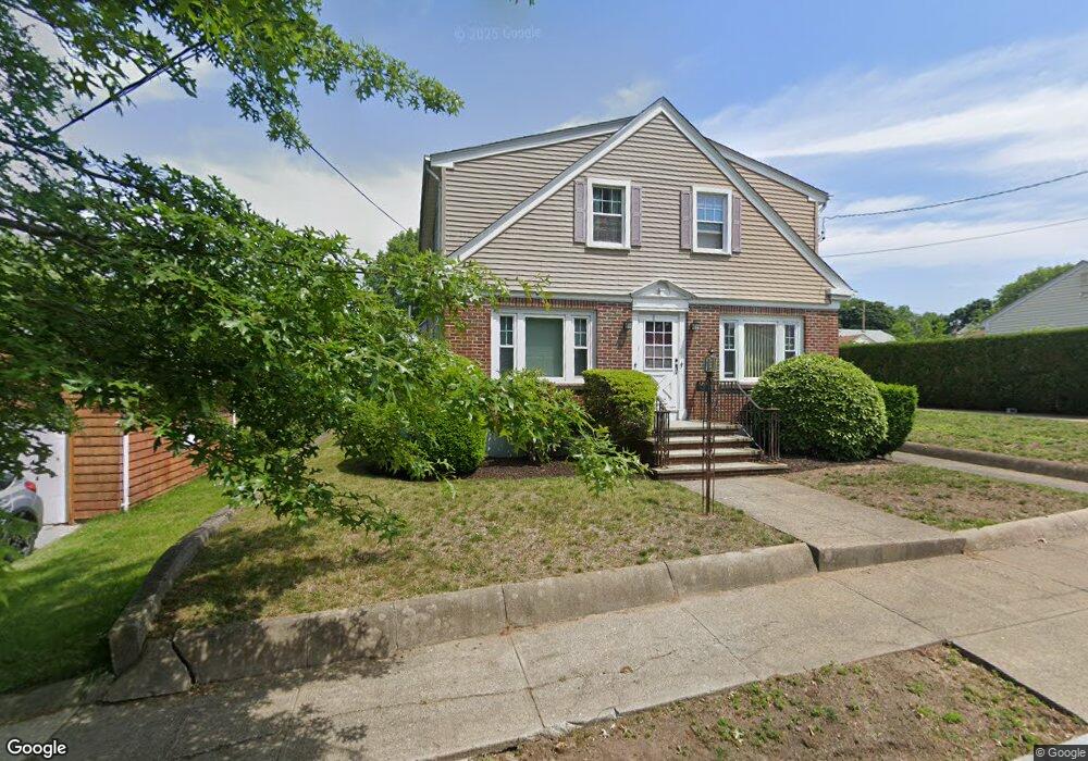 111 Texas Ave, Providence, RI 02904 - photo 1