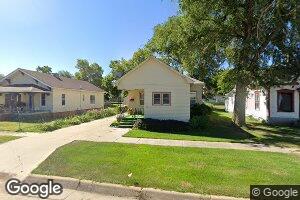 612 Hubbard St, Hildreth, NE 68947