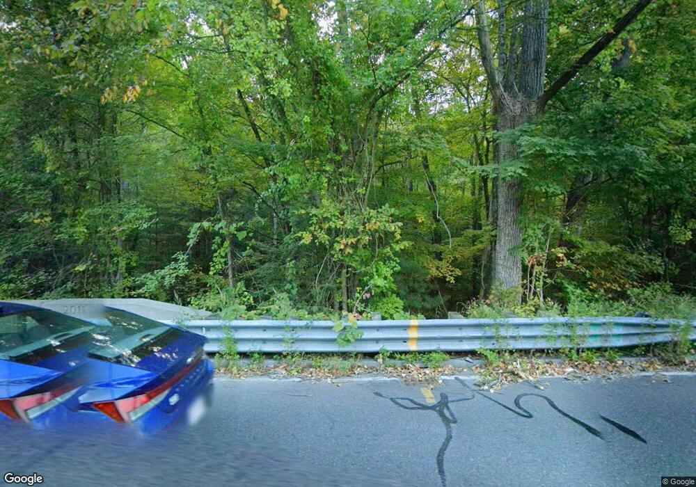 77 Hendrick St, Easthampton, MA 01027 - photo 1