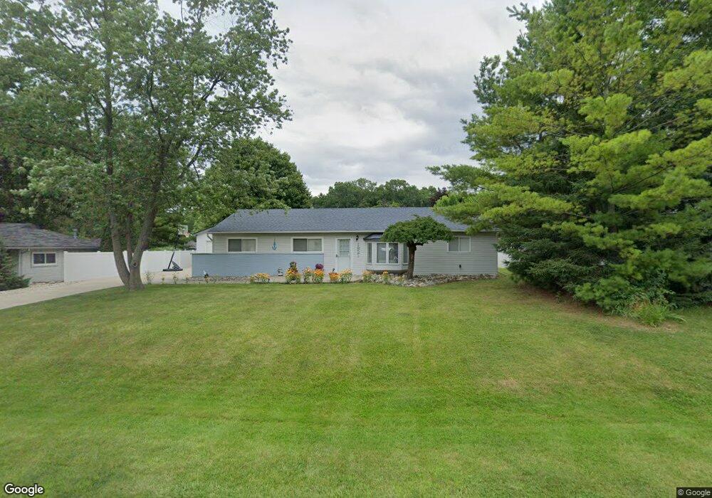 1921 Sarona Ln, West Bloomfield, MI 48324 - photo 1