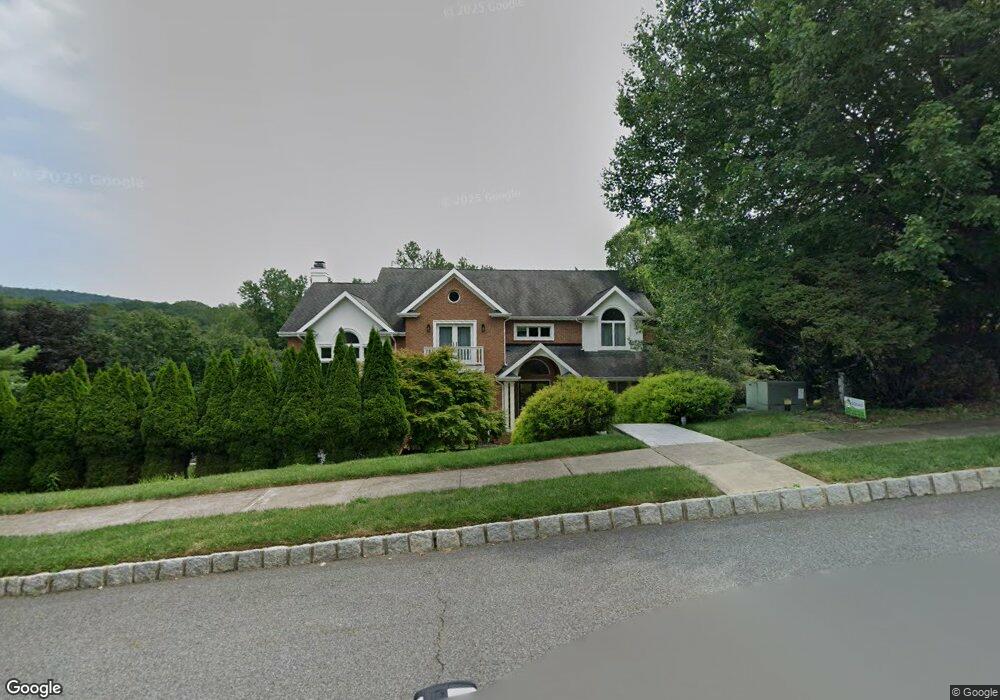 102 Pancake Hollow Dr, Wayne, NJ 07470 - photo 1