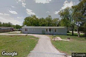 304 S 3rd St, Humboldt, KS 66748