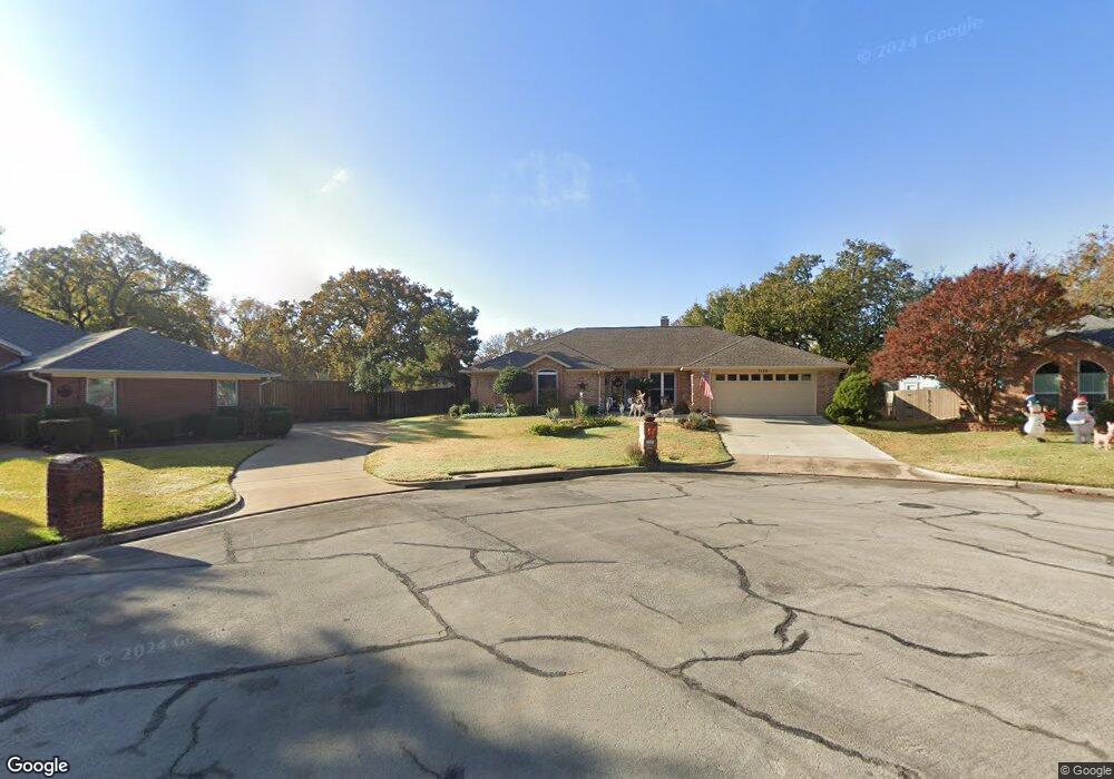 7629 Jill Ct, North Richland Hills, TX 76182 - photo 1