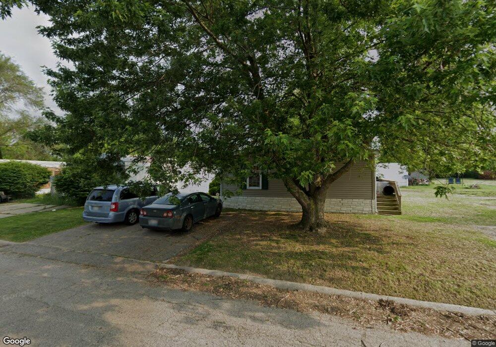 5025 S Naomikong Dr, Flint, MI 48506 - photo 1