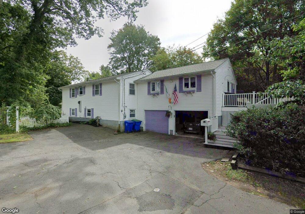 47 Sunset St, Rockland, MA 02370 - photo 1