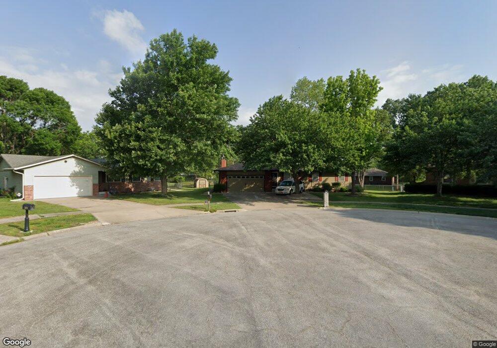 3416 SW Moundview Cir, Topeka, KS 66614 - photo 1