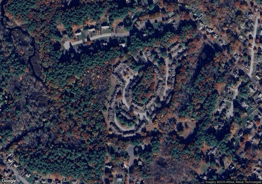 22 Hawthorne Village unit C, Franklin, MA 02038 - photo 1