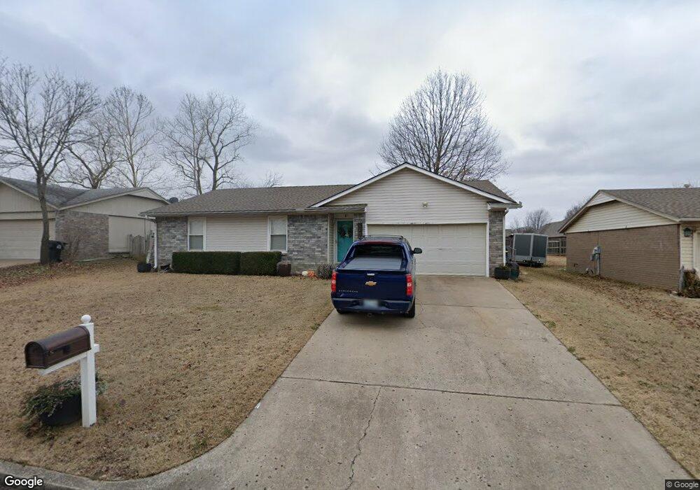 14970 S Yukon Ave, Glenpool, OK 74033 - photo 1