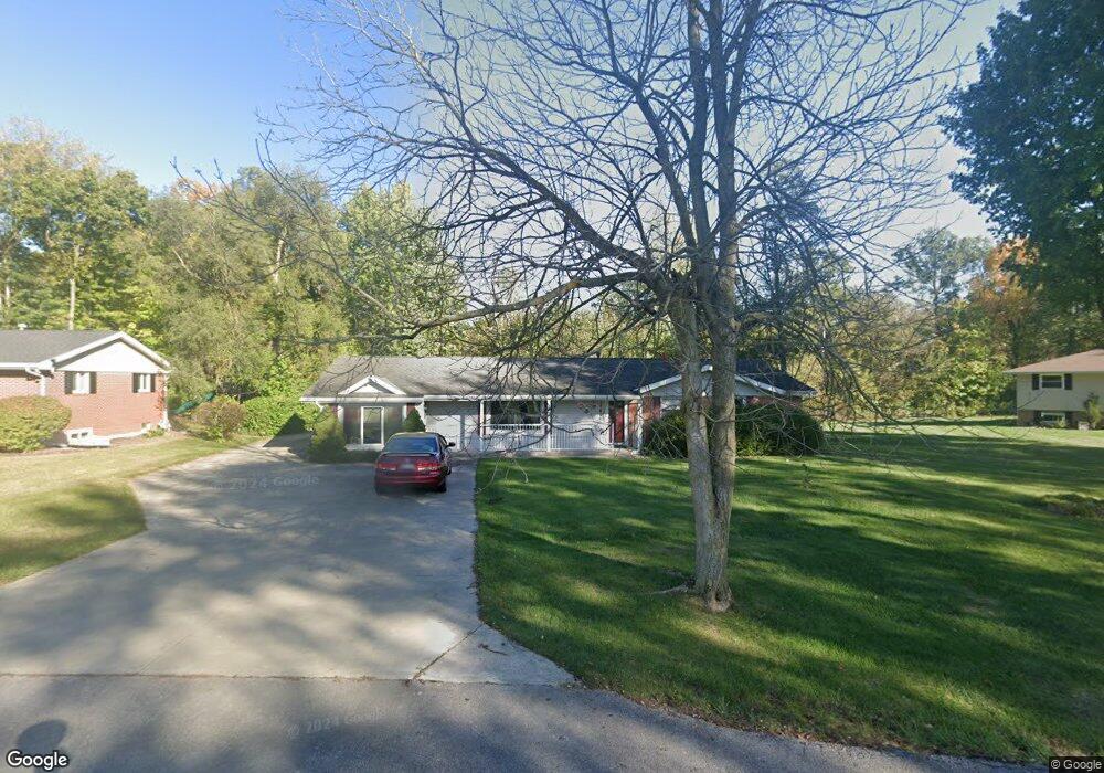 1565 Walnut Ct, Lima, OH 45805 - photo 1