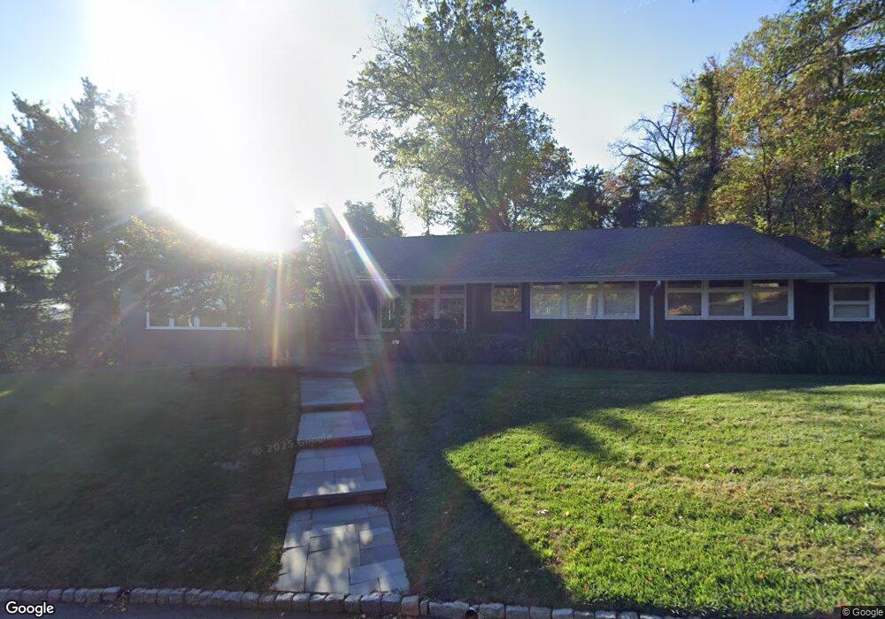 16 Farview Rd, Millburn, NJ 07041 - photo 1