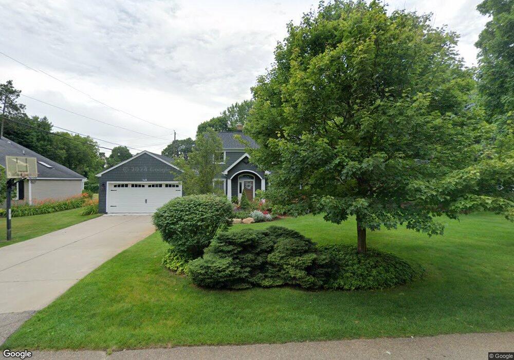 7428 Sweetbriar, West Bloomfield, MI 48324 - photo 1