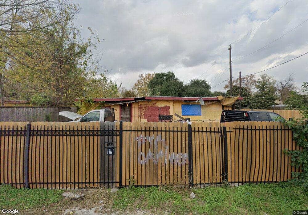 6541 Cohn St, Houston, TX 77091 - photo 1