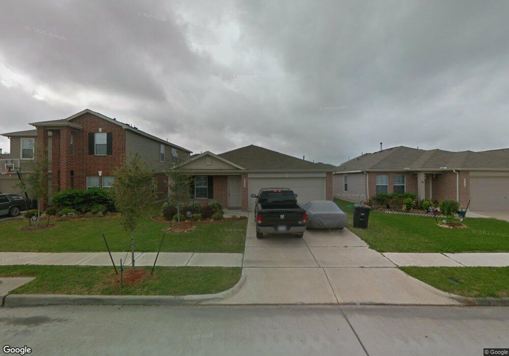 9330 Delmont Park Ln, Houston, TX 77075 - photo 1