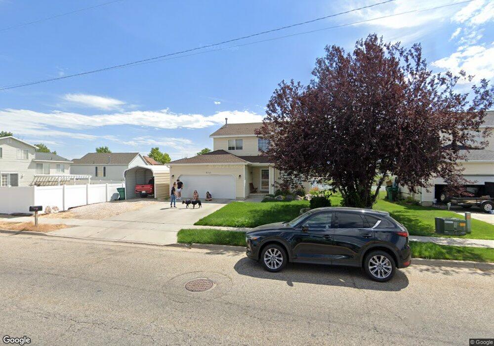 5116 S 4300 W unit 1, Roy, UT 84067 - photo 1