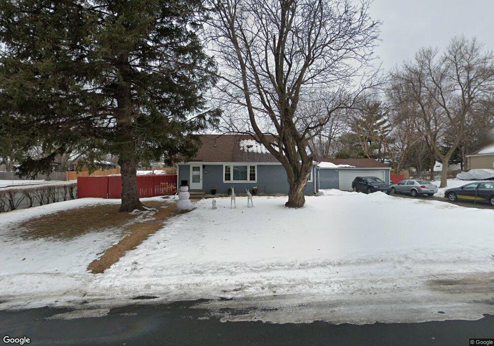 8946 Bryant Ave S, Bloomington, MN 55420 - photo 1