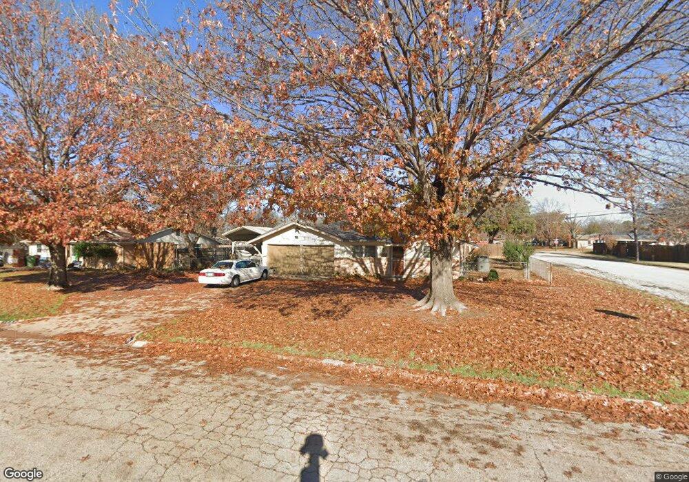 7837 Maplewood Ave, North Richland Hills, TX 76180 - photo 1