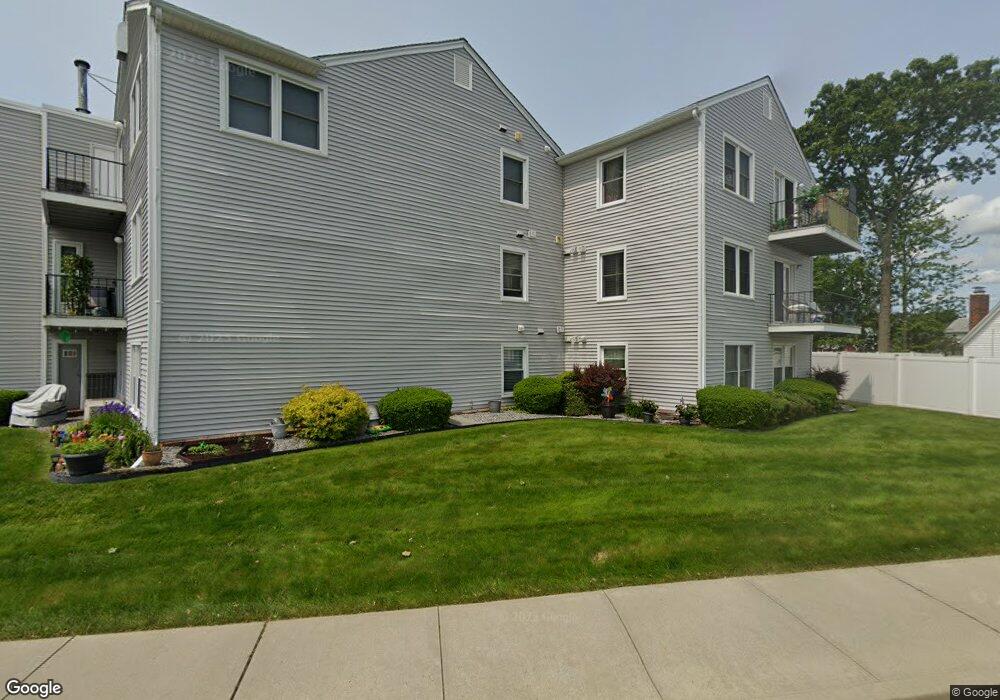 225 Beach St unit 1G, West Haven, CT 06516 - photo 1