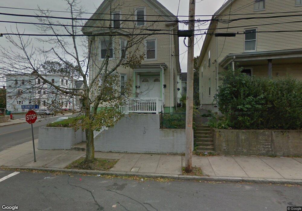 2 Bloomfield St, Lynn, MA 01902 - photo 1