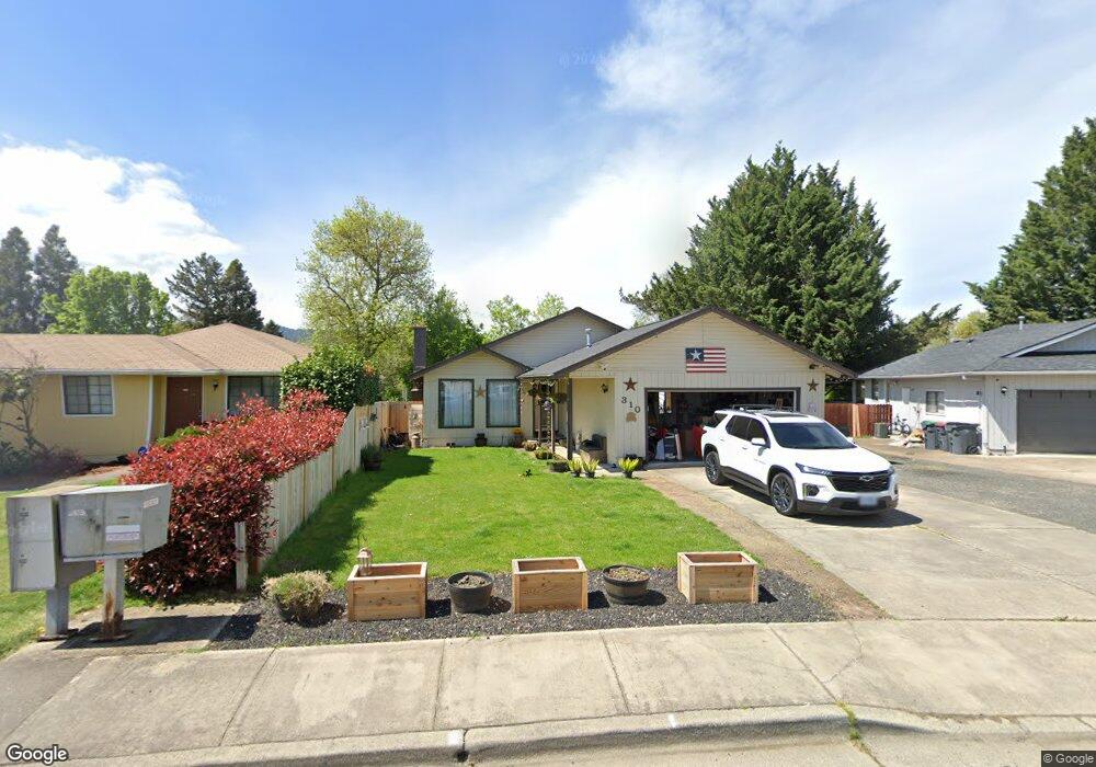 310 Joseph St, Central Point, OR 97502 - photo 1