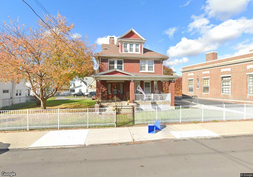 132 Delaware Ave, Olyphant, PA 18447 - photo 1