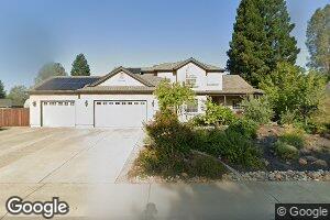 2489 Cumberland Dr, Redding, CA 96001