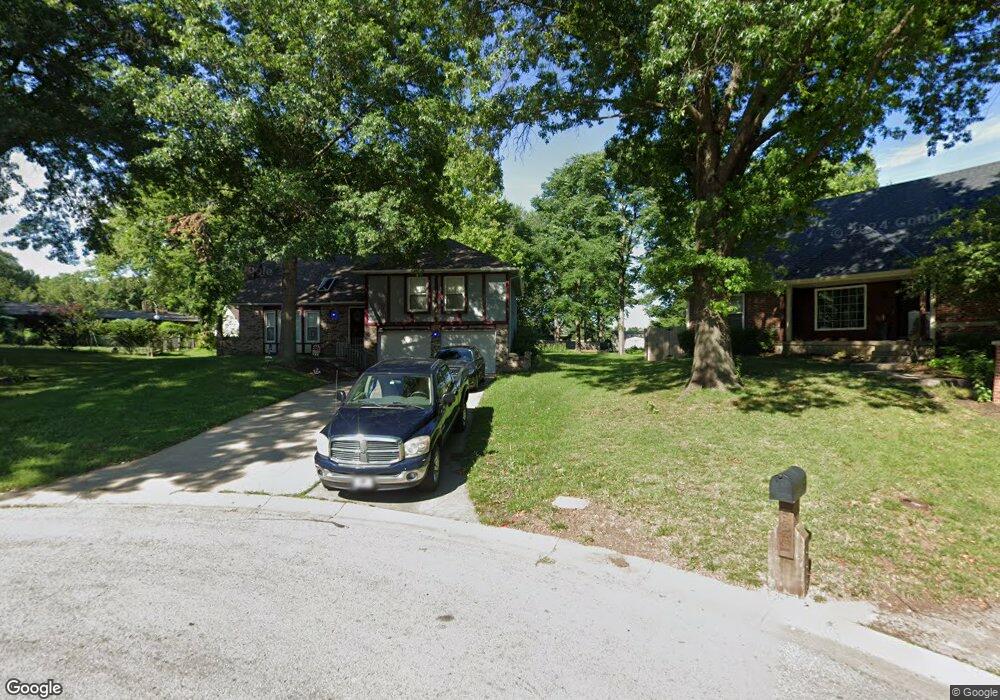 5321 Larsen Ln, Shawnee, KS 66203 - photo 1