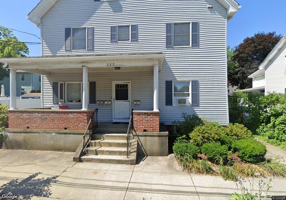229 Chapel St unit 4, Newton, MA 02458 - photo 1