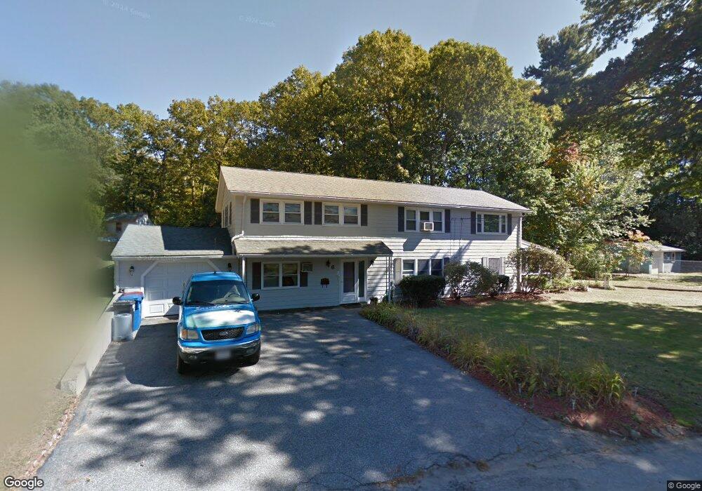 6 Makechnie Rd unit 2, Burlington, MA 01803 - photo 1