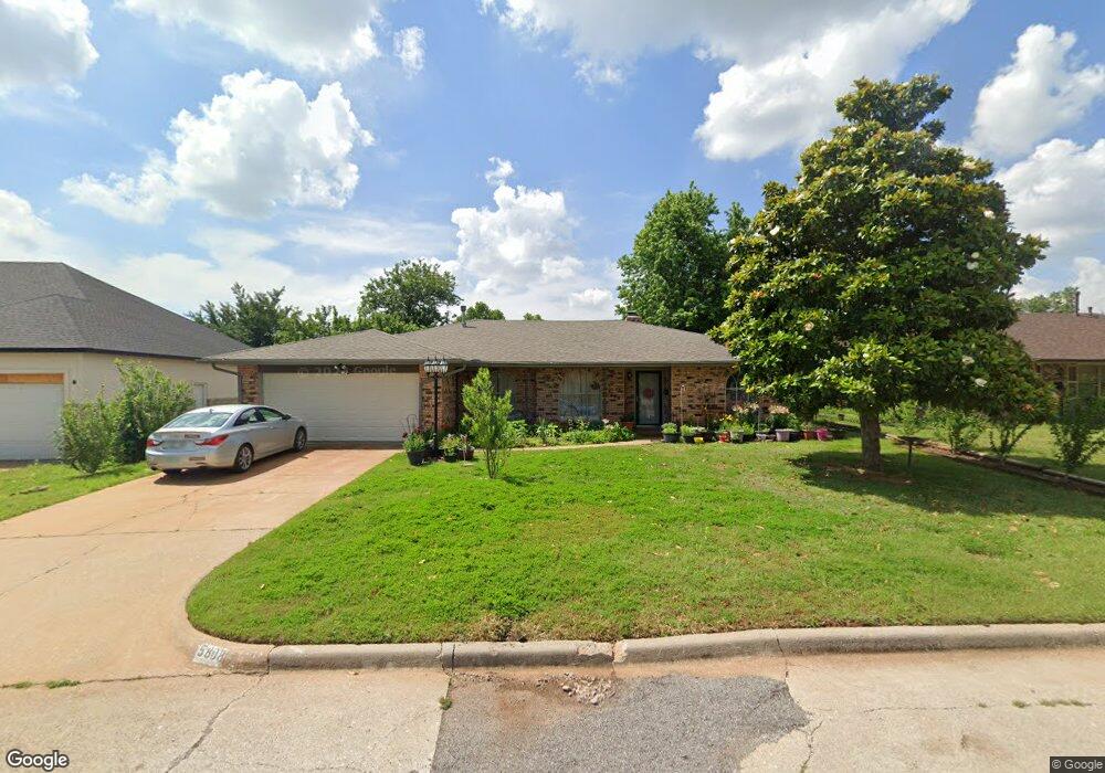 5808 N Caddo Ct, Warr Acres, OK 73132 - photo 1